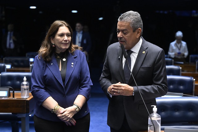 Bia Kicis vira protagonista no Senado ao defender projeto sobre dor crônica