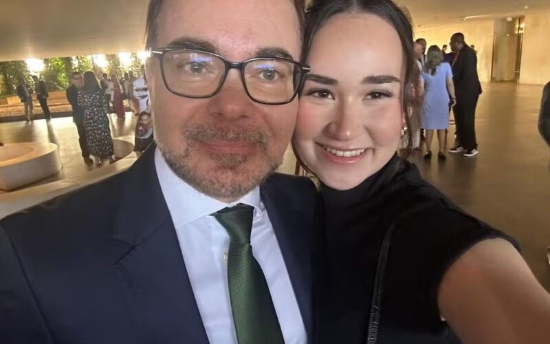 Diplomata lamenta morte da filha atropelada no Rio: ‘Era um anjo’