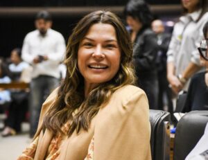 Marcela Passamani celebra aniversário com nova fase