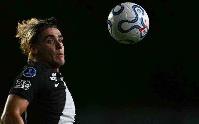 Vasco 0x3 Bragantino: Torcida ataca Renato Gaúcho em São Januário