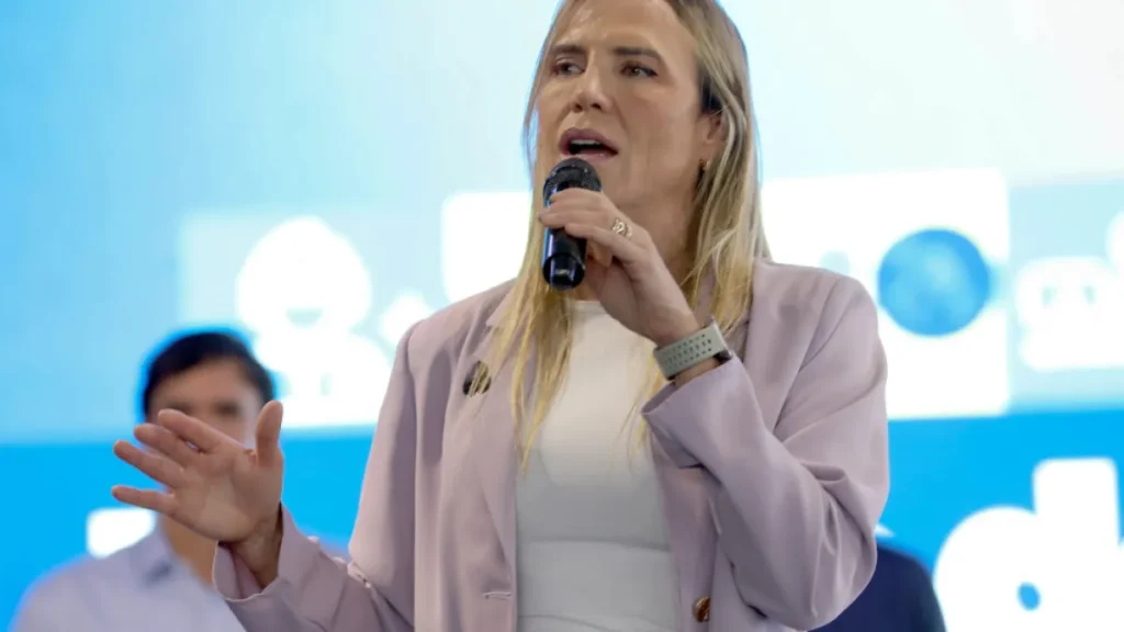 RenovaDF abre 1,7 mil vagas e GDF amplia saúde