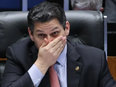 Alcolumbre pautará PEC de agentes de saúde na próxima semana