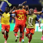 RD Congo vira sobre Uzbequistão e faz história na Copa