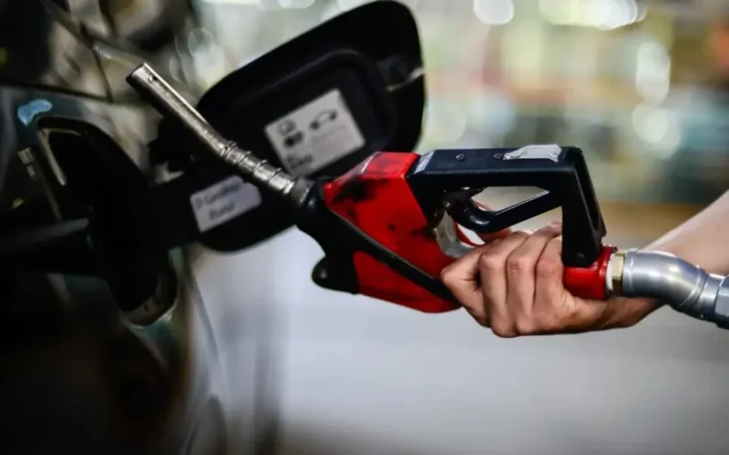 Operação no Rio prende seis por desvio de combustível