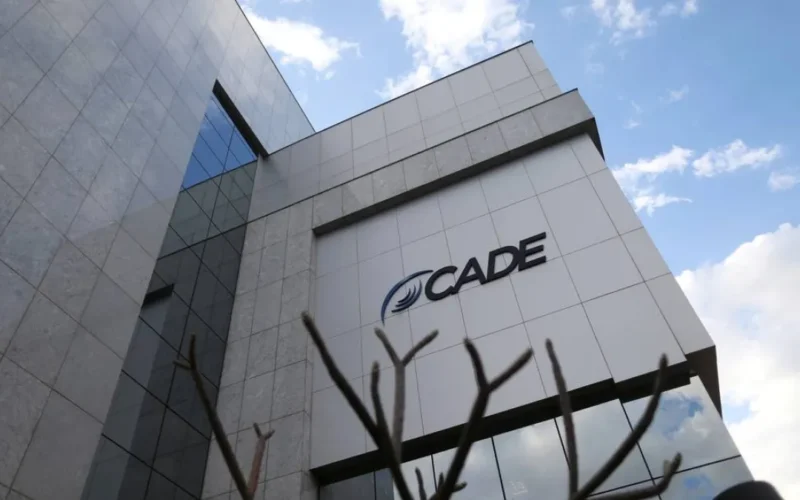 Cade tem presidente e superintendente interinos após impasse político
