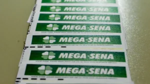 Mega-Sena acumula e prêmio sobe para R$ 30 milhões
