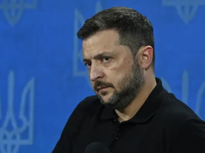 Zelensky demite ministro da Defesa após 6 meses
