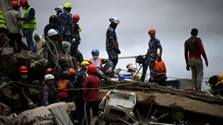 Mortes na Venezuela passam de 5.200 após terremotos