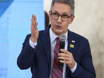 Zema defende voto impresso como complemento à urna