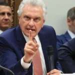 Faria Lima torce por Flávio Bolsonaro desistir em favor de Caiado
