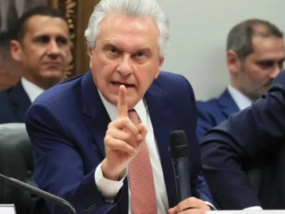 Faria Lima torce por Flávio Bolsonaro desistir em favor de Caiado