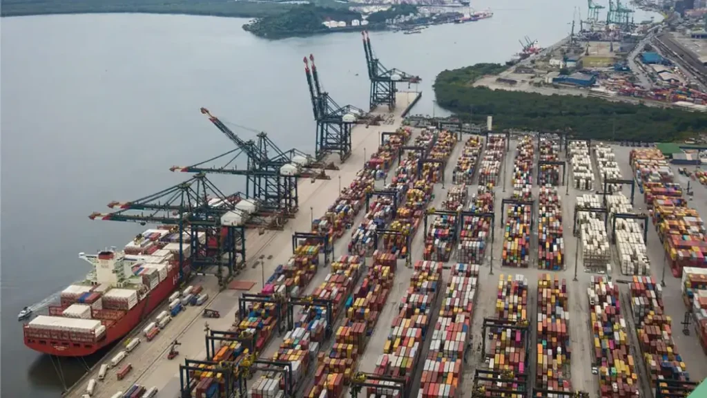 Alta de preços de exportação reduz déficit da conta corrente
