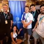 Elytron leva 10 colaboradores à Black Hat e DEF CON