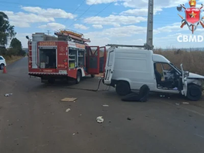 Acidente na DF-440 deixa 4 feridos em Sobradinho