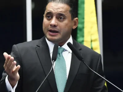 PF aponta ligações entre senador e ministro do STJ